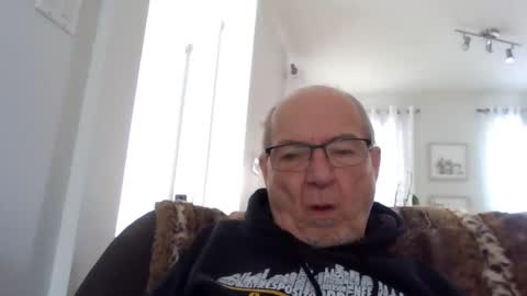 Snapshot of bernard1102 chatting on 01/30/25, 02:36 bernard1102 online show from 01/30/25, 02:36