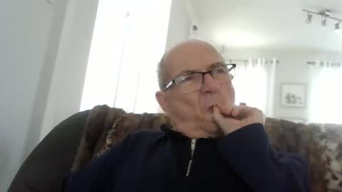 bernard1102 online show from 04/10/26, 01:27