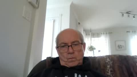 bernard1102 online show from 05/14/26, 12:12