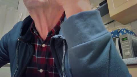 Snapshot of bernie6004 chatting on 02/22/26, 02:24 bernie6004 online show from 02/22/26, 02:24