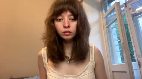 Snapshot of bernitaazen chatting on 07/14/26, 05:29 Lucy online show from 07/14/26, 05:29