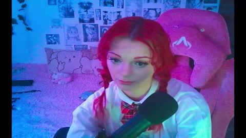 BerrieKitten online show from 11/04/25, 04:39