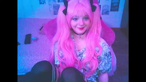 BerrieKitten online show from 03/25/26, 02:17