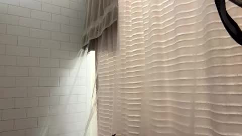 berriess_ online show from 04/26/26, 01:20