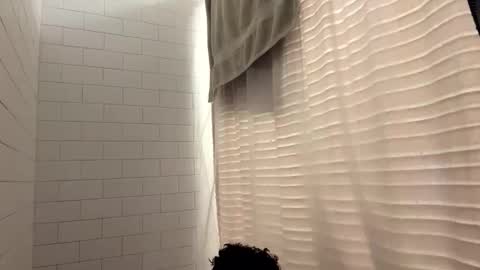 berriess_ online show from 04/29/26, 11:58