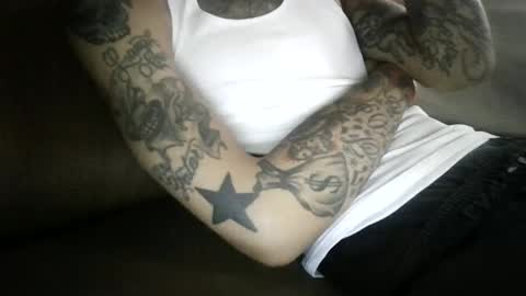 Snapshot of bertdollaz757 chatting on 01/28/25, 10:12 ToxicPipe757 online show from 01/28/25, 10:12