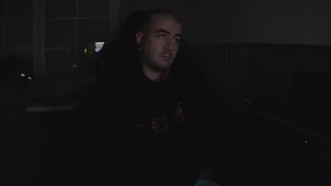 berto3389 online show from 11/29/25, 02:25