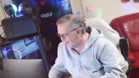 jean online show from 03/03/25, 08:21