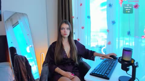 Alice online show from 10/11/25, 12:54