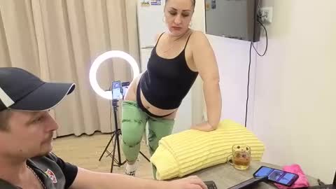 best_ass2000 online show from 03/19/26, 11:31