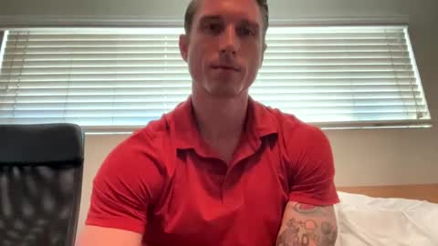 Snapshot of bestcoast35 chatting on 02/25/25, 08:30 Bestcoast3579 online show from 02/25/25, 08:30