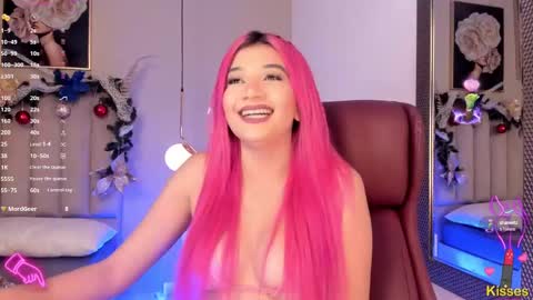 Snapshot of bestfamily chatting on 12/19/24, 03:07 Marilee online show from 12/19/24, 03:07