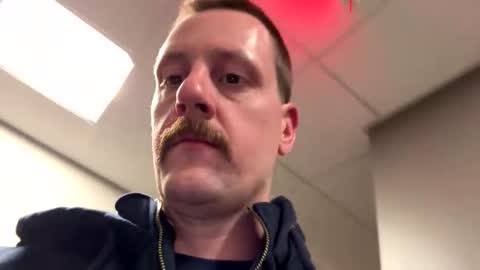 Snapshot of bestfriend123456 chatting on 02/27/26, 01:27 bestfriend123456 online show from 02/27/26, 01:27