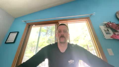 bestfriend123456 online show from 04/17/26, 07:39