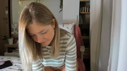 Vicky   online show from 01/24/25, 07:07