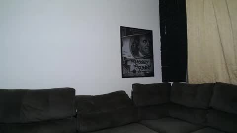 bestmuscle online show from 11/11/25, 06:02