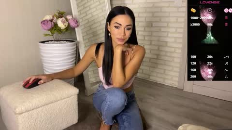 Snapshot of bestteya chatting on 09/29/25, 03:50 Teya online show from 09/29/25, 03:50