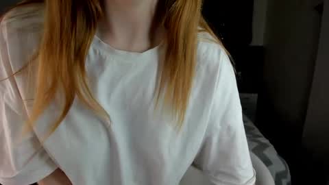 Snapshot of betany_foks chatting on 05/19/26, 12:49 Betany online show from 05/19/26, 12:49