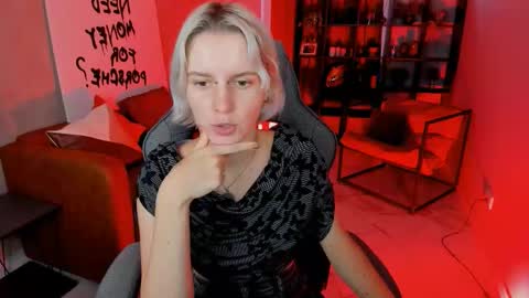 Snapshot of bethanycloud chatting on 10/20/25, 05:41 Bethany online show from 10/20/25, 05:41