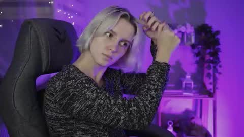 Snapshot of bethanycloud chatting on 10/23/25, 06:13 Bethany online show from 10/23/25, 06:13