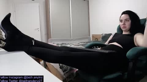 bethanylenz online show from 01/05/26, 11:08