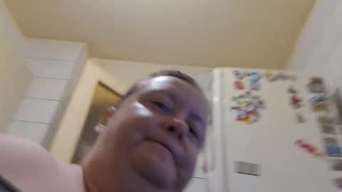 Snapshot of bethnorth chatting on 10/04/25, 02:20 bethnorth online show from 10/04/25, 02:20