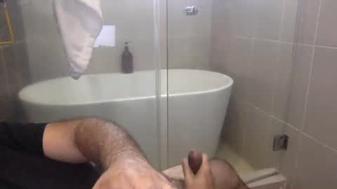 Snapshot of betoooox chatting on 02/05/25, 12:38 Virtual Gentleman online show from 02/05/25, 12:38