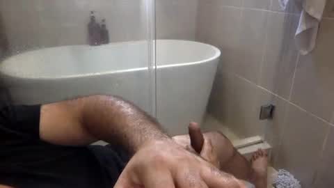 Snapshot of betoooox chatting on 02/10/25, 01:44 Virtual Gentleman online show from 02/10/25, 01:44