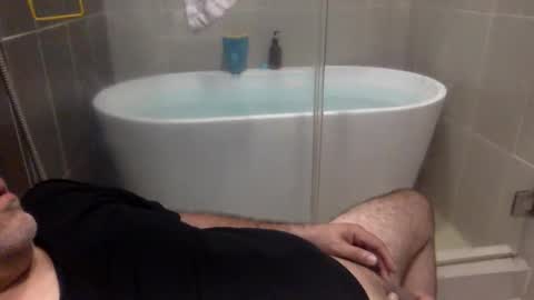 Snapshot of betoooox chatting on 02/20/25, 02:51 Virtual Gentleman online show from 02/20/25, 02:51