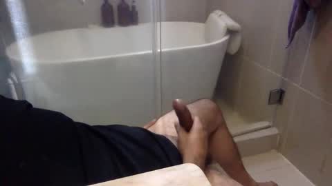 Snapshot of betoooox chatting on 03/09/25, 02:32 Virtual Gentleman online show from 03/09/25, 02:32