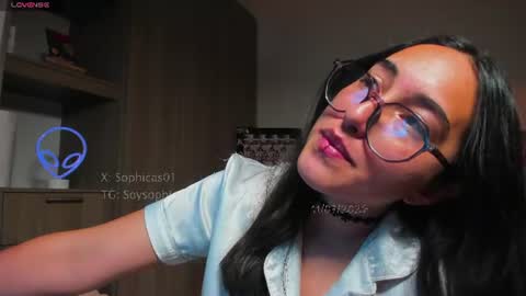 Snapshot of betsabe_butlers_ chatting on 07/13/26, 03:53 Automatic Espresso Coffee Maker50000tkns left online show from 07/13/26, 03:53