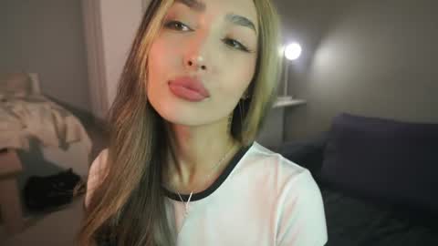 Ur Silly Lawyer Kira online show from 05/30/26, 03:09