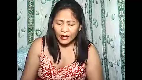 Snapshot of betty_83 chatting on 01/11/25, 12:18 betty_83 online show from 01/11/25, 12:18