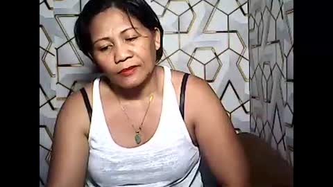 betty_83 online show from 04/14/26, 11:38