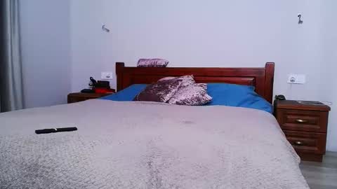 betty_sw online show from 09/22/25, 11:12