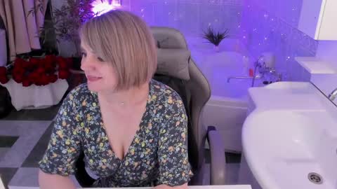 Betty online show from 04/10/26, 08:19