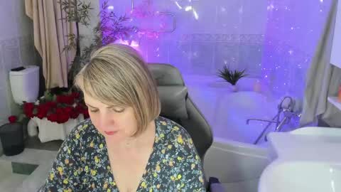 Betty online show from 05/17/26, 01:14