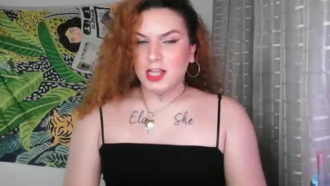 Snapshot of bettytaylor23 chatting on 11/21/25, 12:10 bettytaylor23 online show from 11/21/25, 12:10