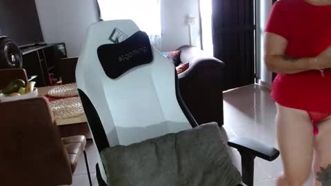 Snapshot of bety_cum3 chatting on 02/03/26, 02:11 bibiana online show from 02/03/26, 02:11