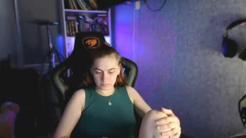 beverly_yay online show from 05/11/26, 08:17