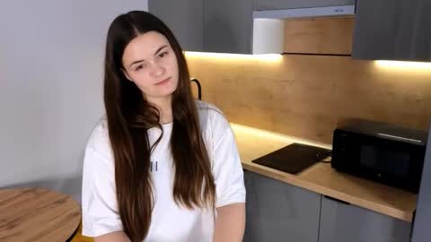 Alissa online show from 11/29/25, 07:22