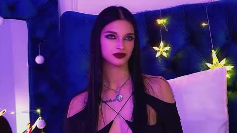 Snapshot of beverlyyork chatting on 12/02/25, 04:57 Beverly online show from 12/02/25, 04:57