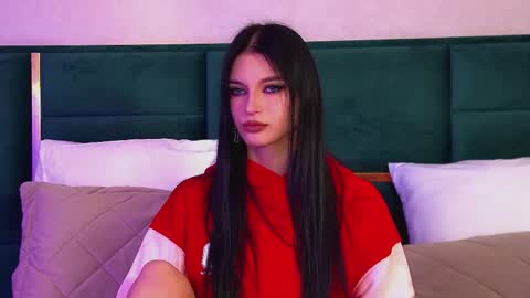 Beverly online show from 03/02/26, 06:25