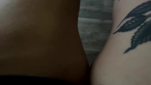 Snapshot of bexxxy420 chatting on 09/20/25, 09:27 Bbzebracakes online show from 09/20/25, 09:27