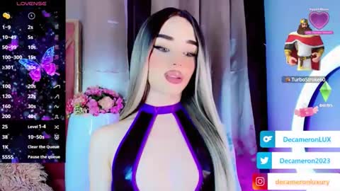 Snapshot of beybe_crystal chatting on 09/14/25, 07:40 beybe_crystal online show from 09/14/25, 07:40