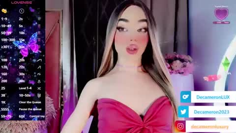 Snapshot of beybe_crystal chatting on 09/17/25, 06:48 beybe_crystal online show from 09/17/25, 06:48