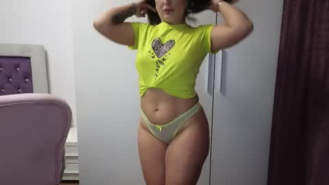   BeyonceDoll       Twitter DollBeyonce    online show from 03/20/26, 08:35