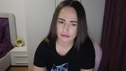   BeyonceDoll       Twitter DollBeyonce    online show from 03/24/26, 10:59