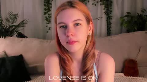 Eliz online show from 10/14/25, 01:28