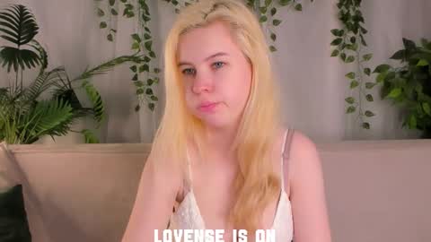 Eliz online show from 11/09/25, 01:15